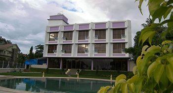 Sapphire Hotel Lonavala Bagian luar foto